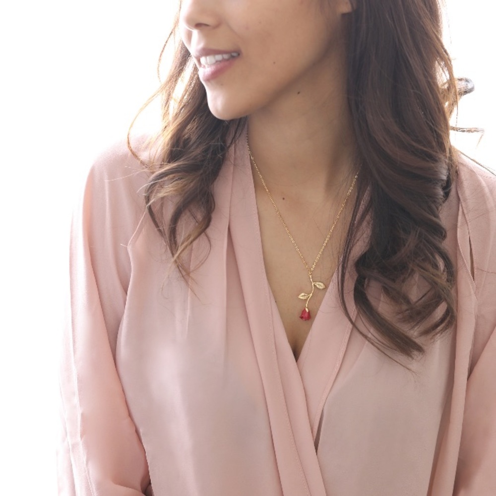 "Beauty & the Beast" Red Rose Dainty Cute Necklace - Picture 2 of 10